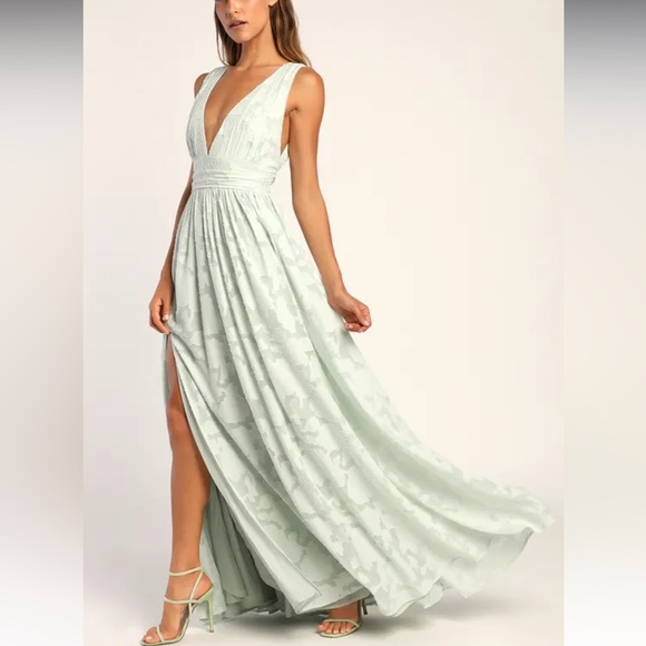 Lulu’s Sweet Sophistication Sage Green Burnout Floral Maxi Dress - Picture 4 of 7